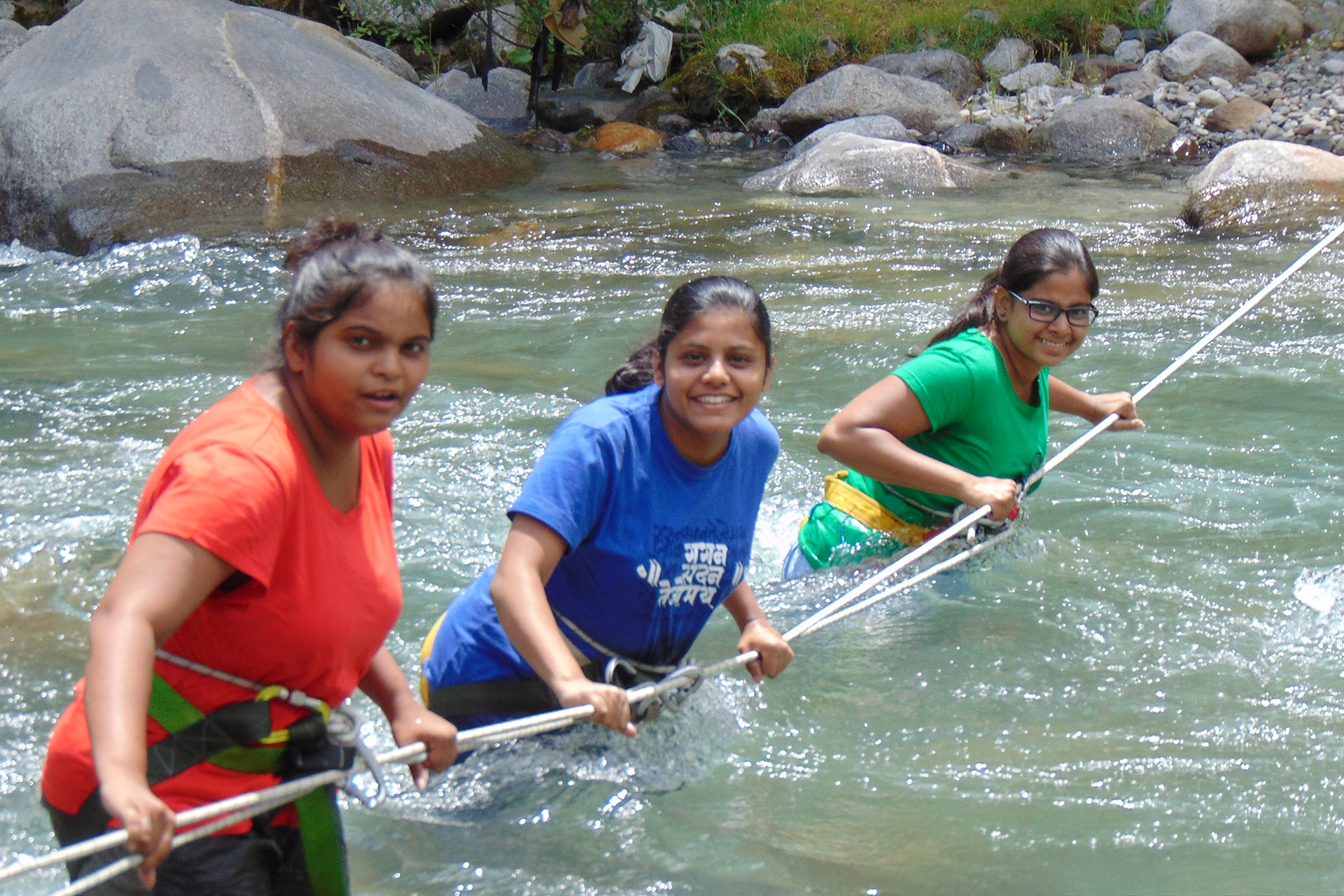 river-crossing-manali